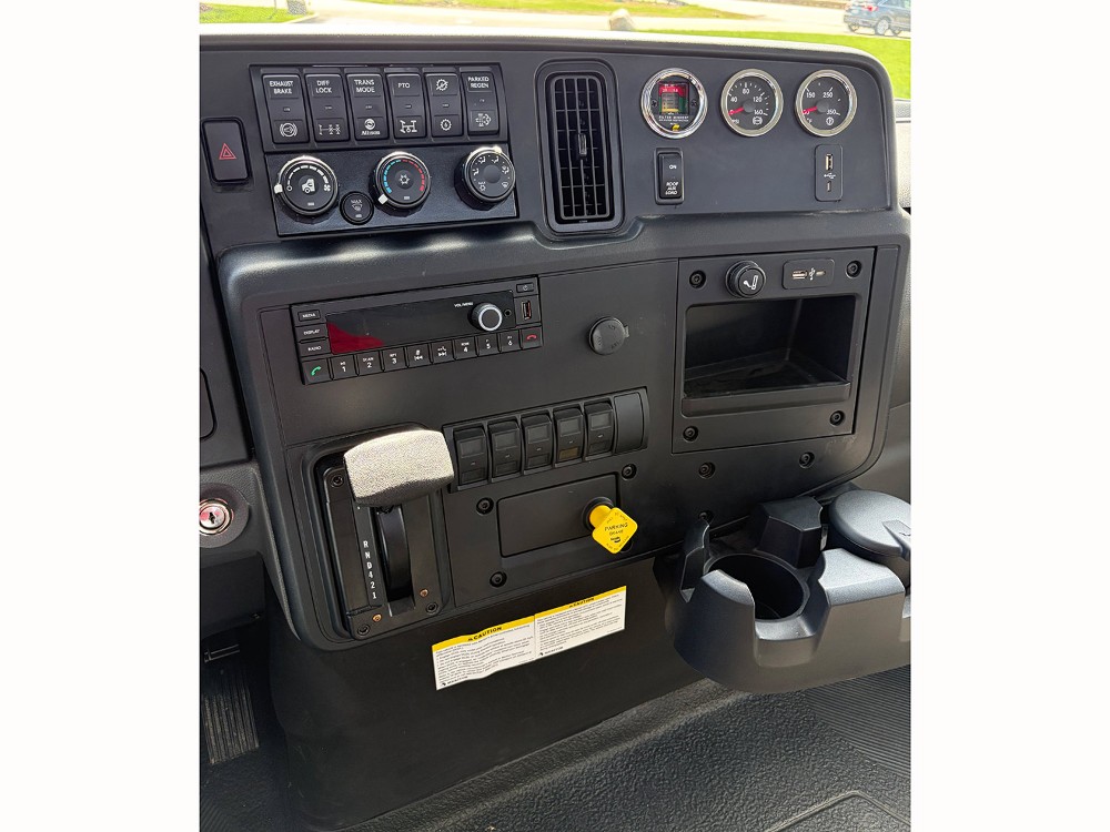 2026 International MV Rollback (Key# 2133) 7